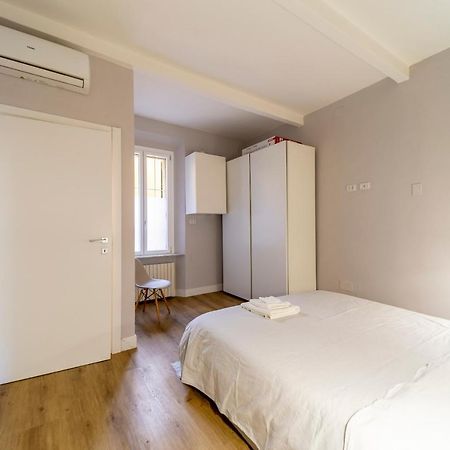 Armadillo House - Elegante Casa Vacanza A Parma Bagian luar foto